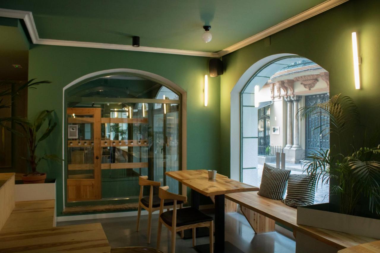 Hotel Alda Jolio Jaca Bagian luar foto