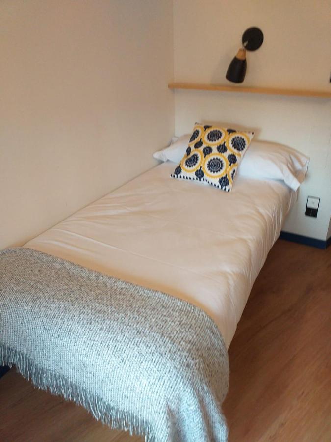 Hotel Alda Jolio Jaca Bagian luar foto
