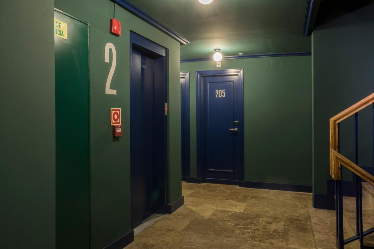 Hotel Alda Jolio Jaca Bagian luar foto